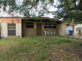 1704 Wishing Well Way, Tampa, FL 33619