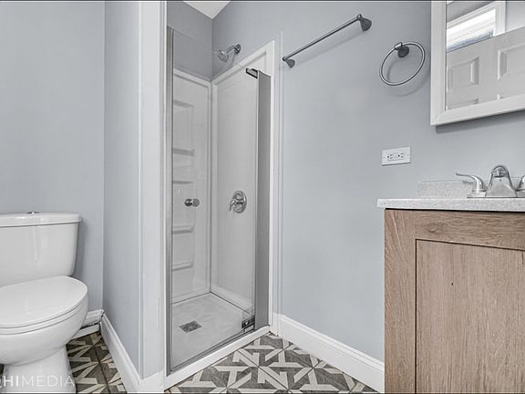 4th image of 312 Herkimer St #1