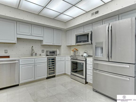 3rd image of 770 N 93rd St APT 6B4