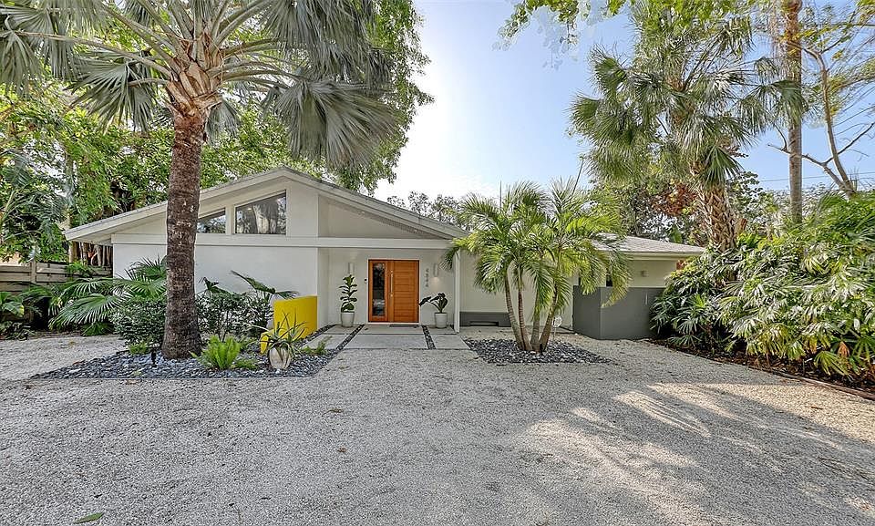 1st image of 4844 Brywill Cir