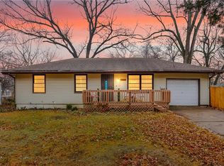 8821 McElroy Rd, Kansas City, MO 64134