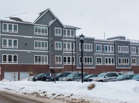 Cathedral Lofts, 1 beds  1.0 baths (646 sqft)