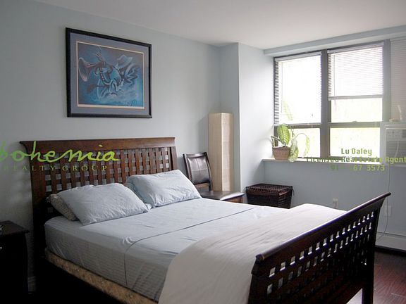 2nd image of 300 Cathedral Pkwy APT 2D