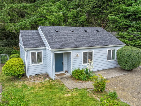 75 NE Keene Ave, Depoe Bay, OR 97341