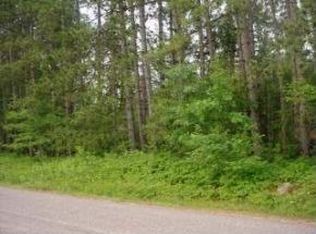 Meadow Ln, Rhinelander, WI 54501