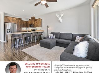 3351 SW 28th St, Redmond, OR 97756