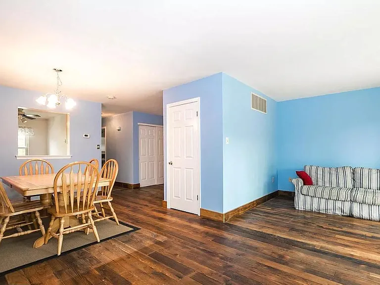 111 Iron Bark Ct — Photo 3