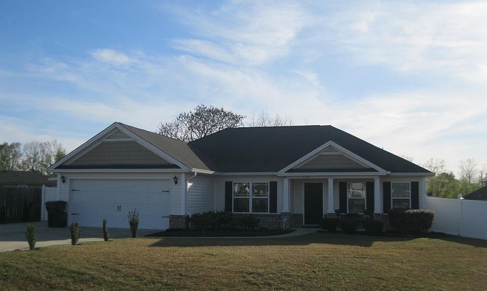 1st image of 114 Auburn Cir