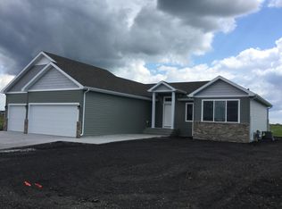 6616 59th Ave S, Fargo, ND 58104