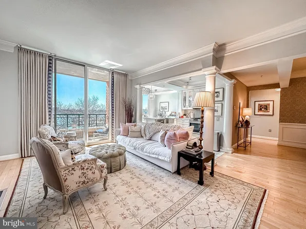 717 President St Unit 303, Baltimore, MD 21202