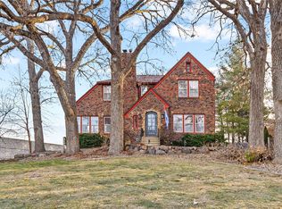 753 55th St, Des Moines, IA 50312
