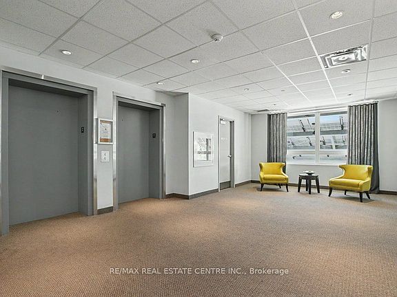 4th image of 33 Whitmer St #214