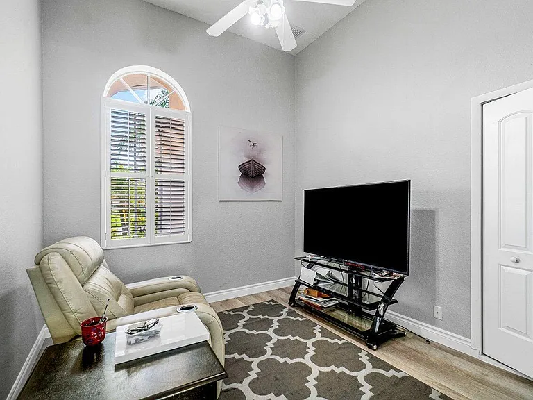 11750 Osprey Pointe Cir — Photo 24