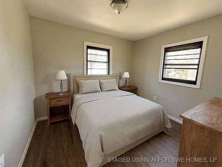 904 E Stanford St — Photo 13