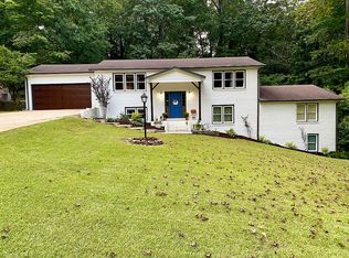 116 Greenbriar Rd, Gadsden, AL 35901