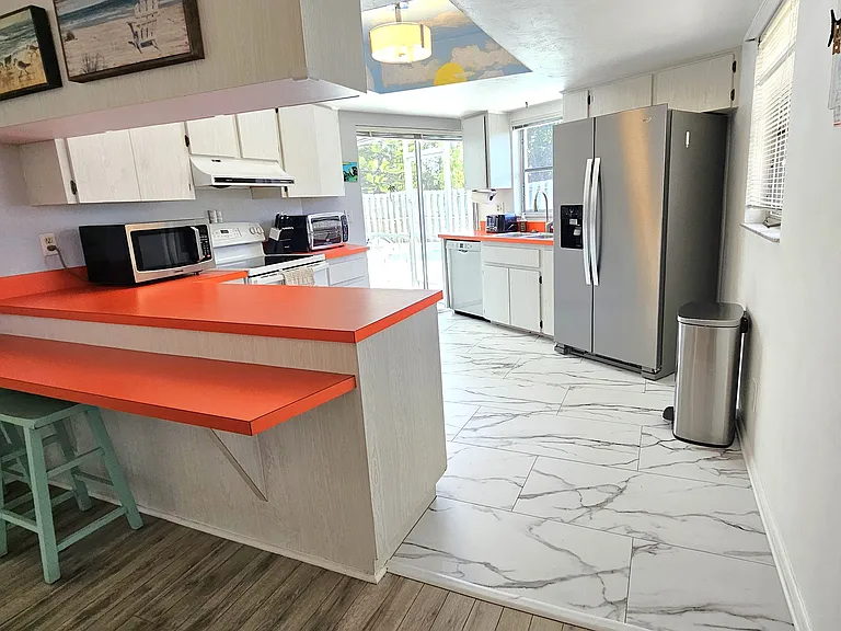 4010 Outer Dr — Photo 5