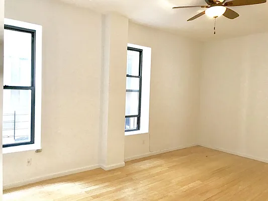 Rented by Platinum Properties | media 26