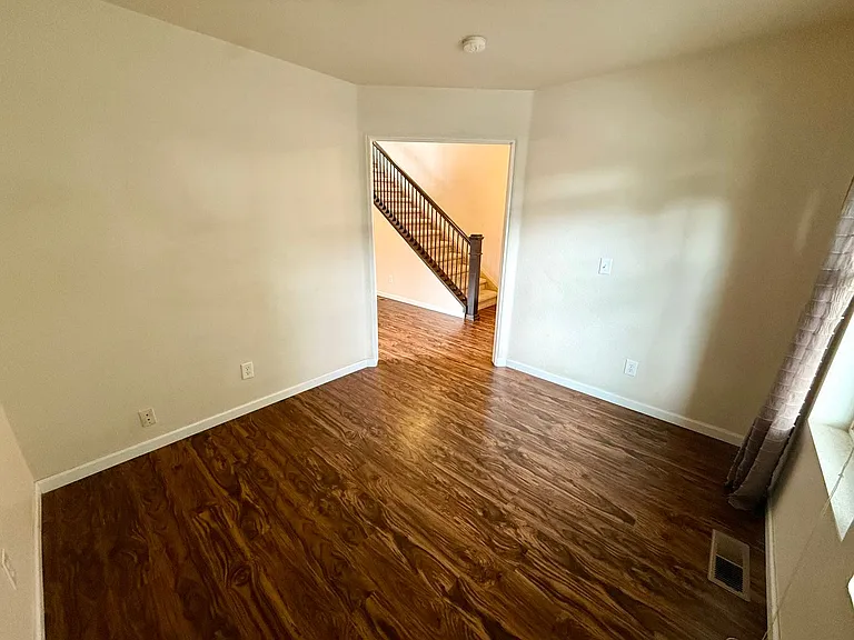 2045 Prairie Hill Dr — Photo 7