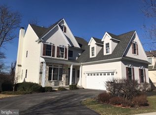 322 Waynebrook Dr, Chester Springs, PA 19425