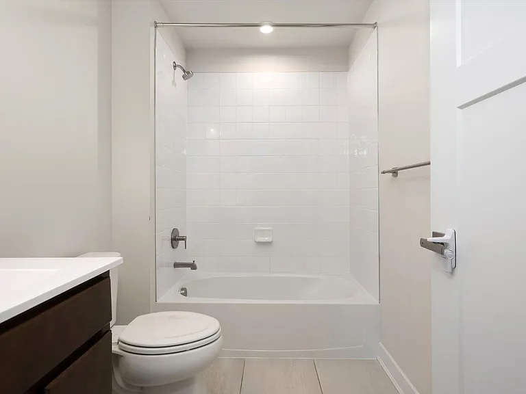 22639 Terri Ln — Photo 22