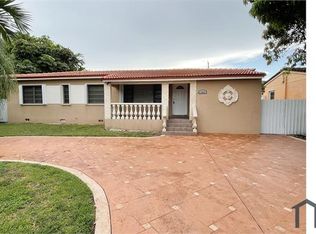 5842 W 2nd Ct, Hialeah, FL 33012