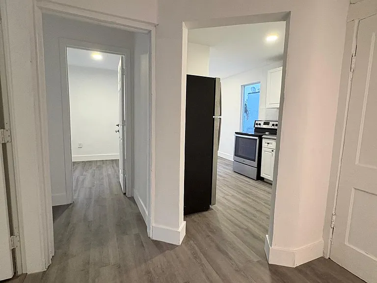 128 NW 9th Ave #2 — Photo 9