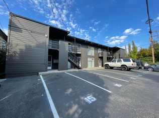 410 Lake St S #21, Kirkland, WA 98033