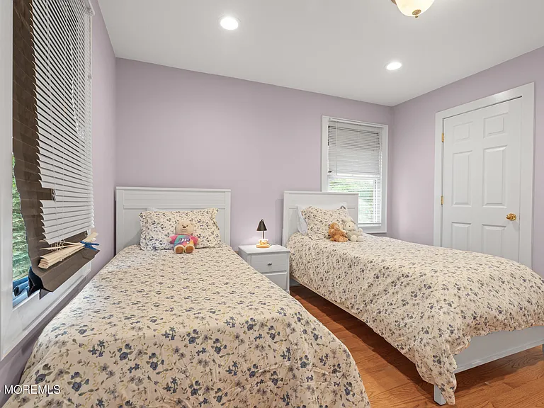 250 Alpern Ave — Photo 15