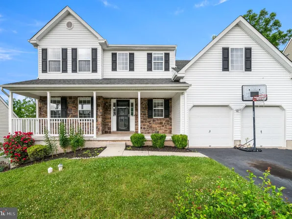 511 Brook Run Ter, Gilbertsville, PA 19525