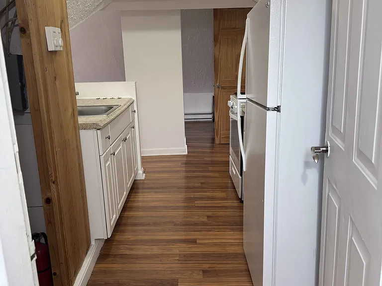 166 S Cherry St #3 — Photo 1