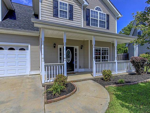 3rd image of 270 Prescott Ct
