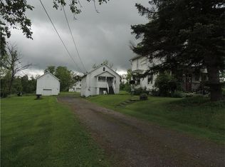 592 Stone Jug Rd, New Alexandria, PA 15670