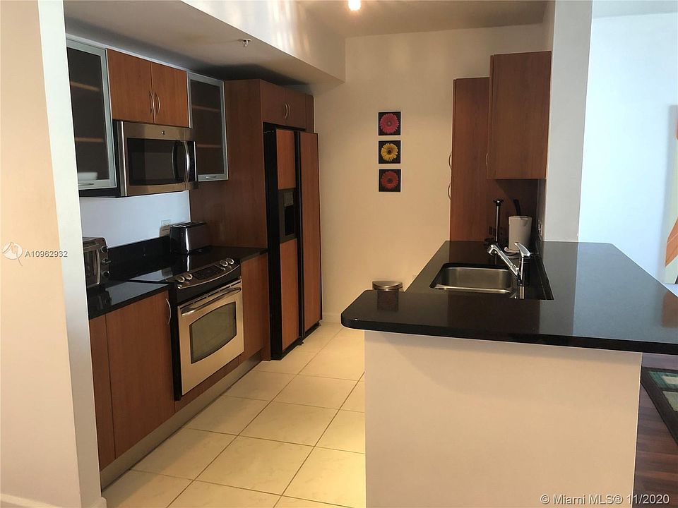 1st image of 2775 NE 187th St APT 519