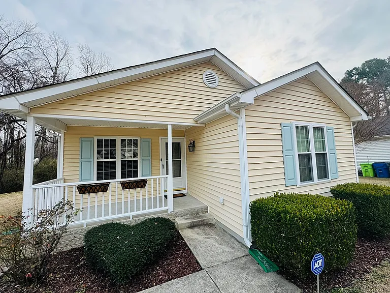 6904 Fox Haven Pl — Photo 2