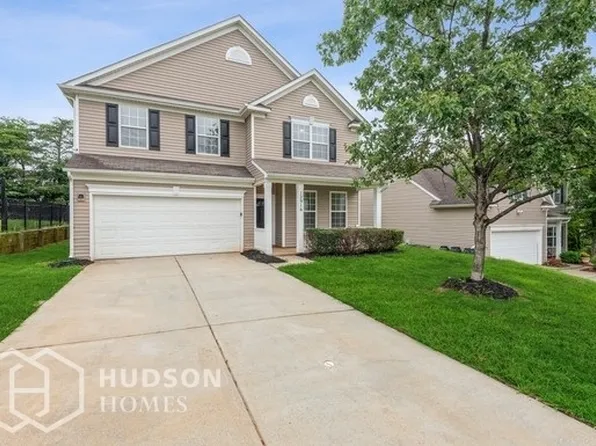12916 Russborough Ct, Charlotte, NC 28273