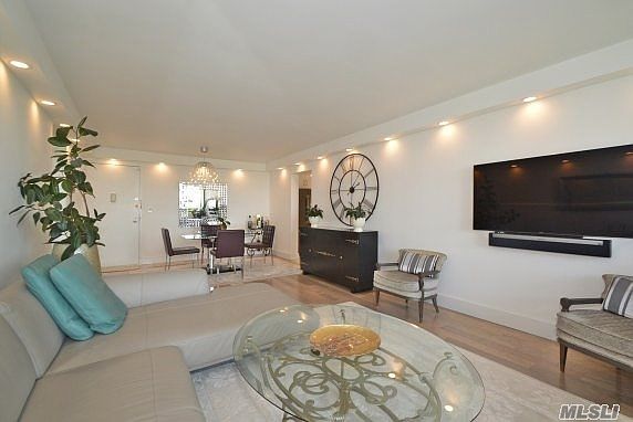 2nd image of 1 Bay Club Dr APT 10J