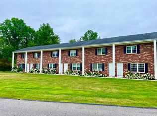 14746 Auburn Rd #9, Newbury, OH 44065