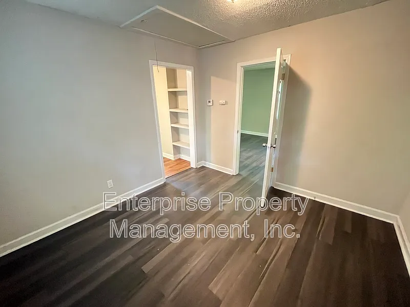 1 bed, 1.0 bath, 700 sqft, $650 — Photo 3