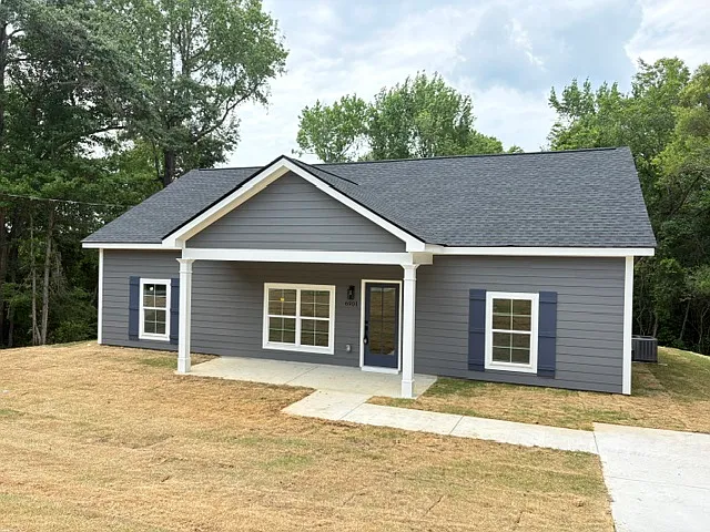 6901 Hunter Rd — Photo 2