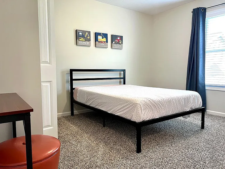 820 Sienna St — Photo 20
