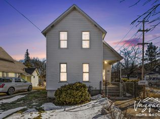 1180 4th St NW, Grand Rapids, MI 49504