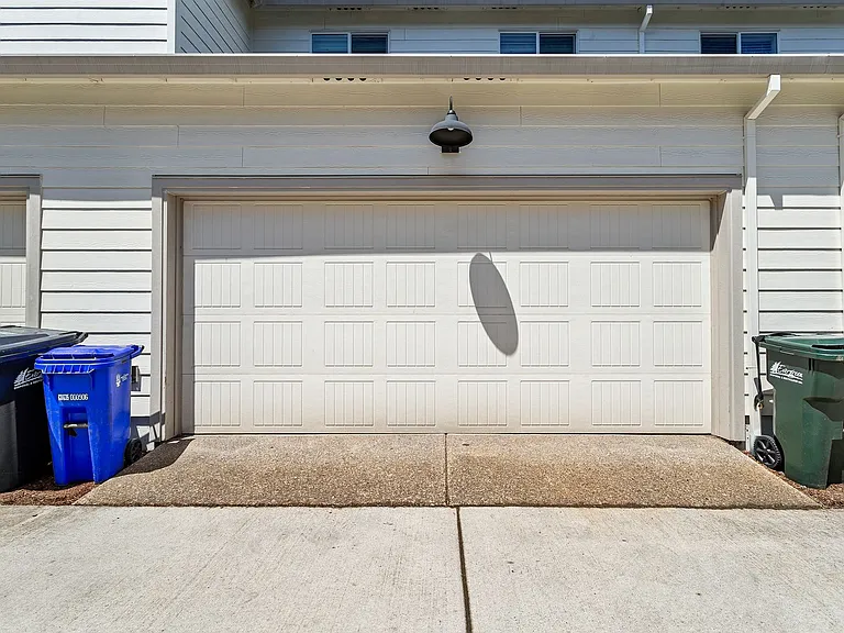 876 N 18th Ave — Photo 36