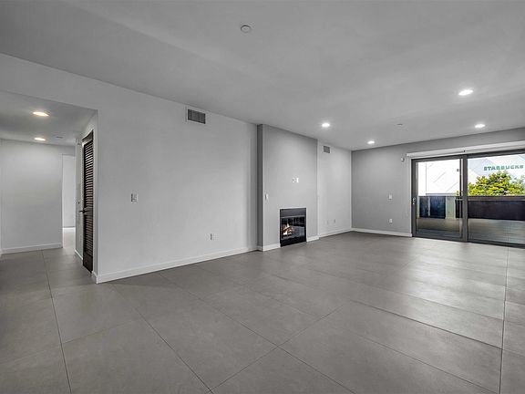 4th image of 12026 Wilshire Blvd #225