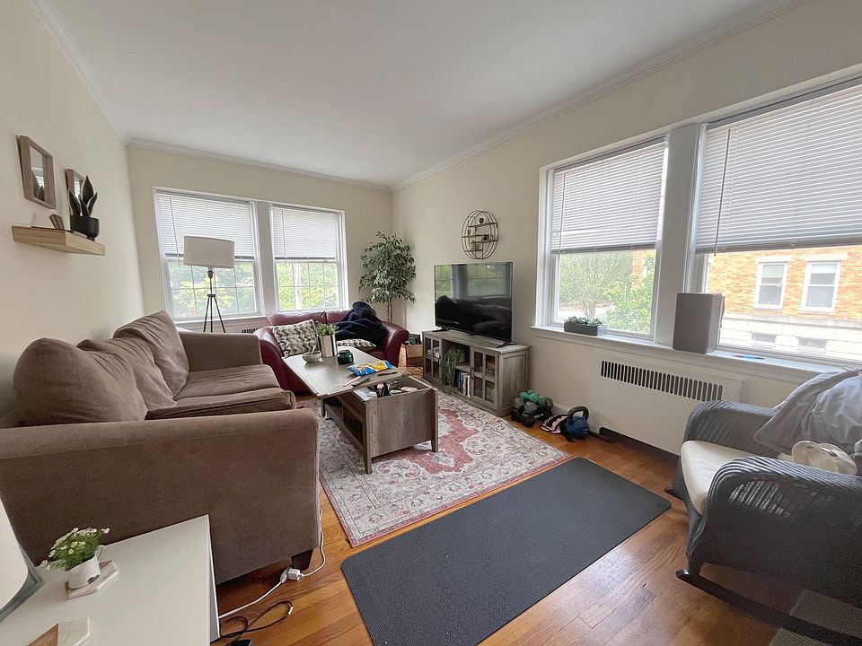 1st image of 20 Fairbanks St #5B