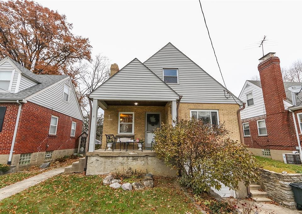1st image of 3810 Thornton Dr