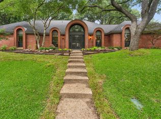 6905 Tumbling Trl, Fort Worth, TX 76116