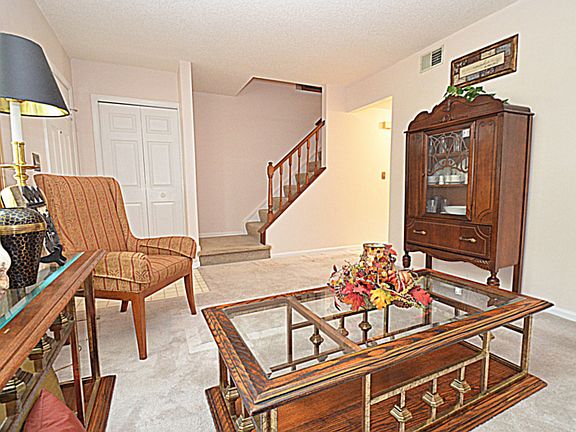 3rd image of 5102 Fair Wind Ln
