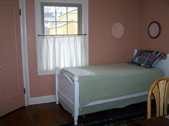 1st image of 6941 Oak St