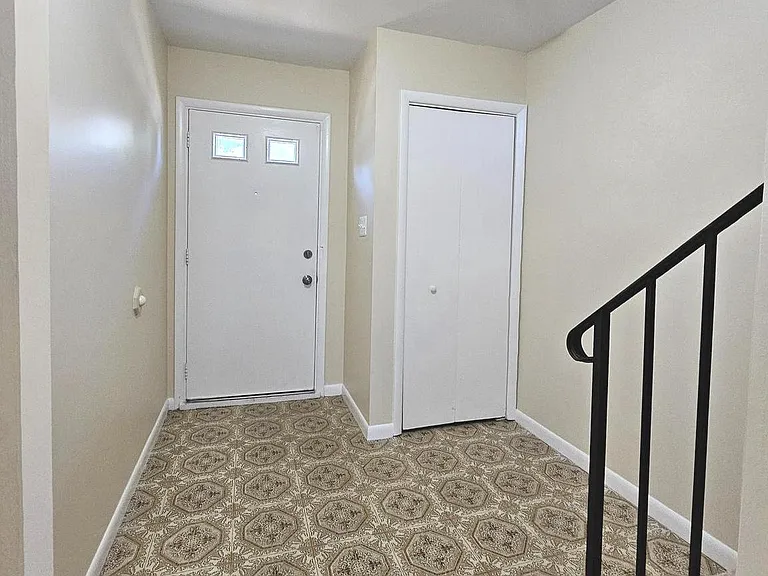 6384 Patience Ct — Photo 2