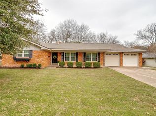 1600 Ridgmar Blvd, Fort Worth, TX 76116